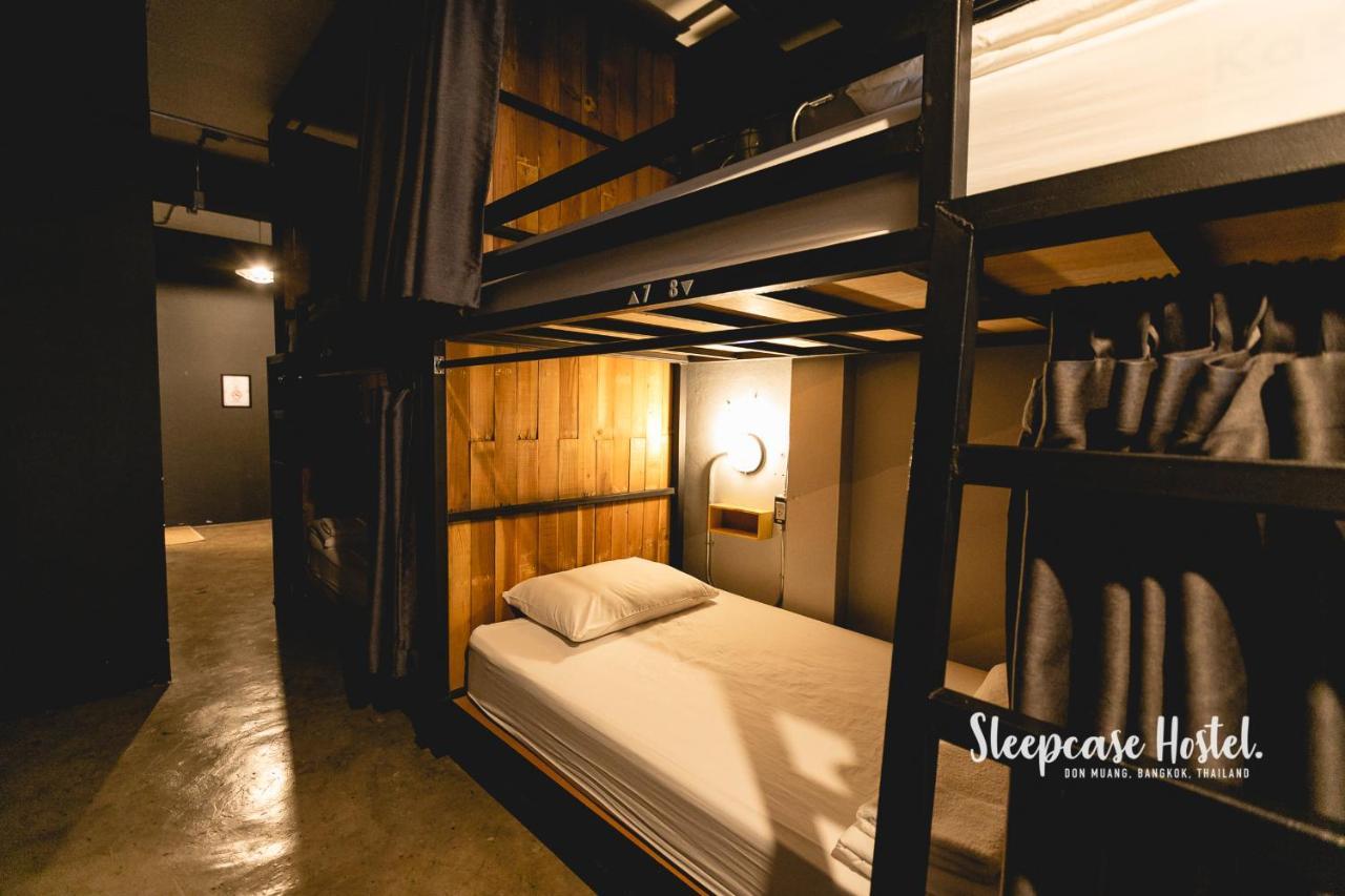 Banana Hostel Donmuang Банкок Екстериор снимка